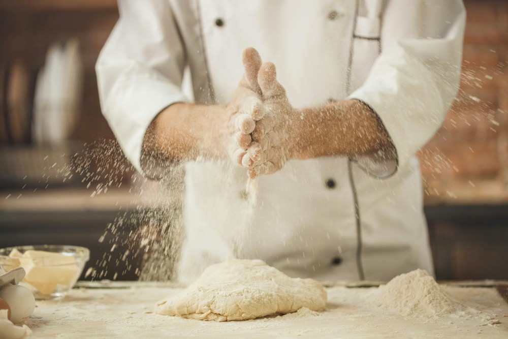 Confection d'une pâte à pain sans gluten