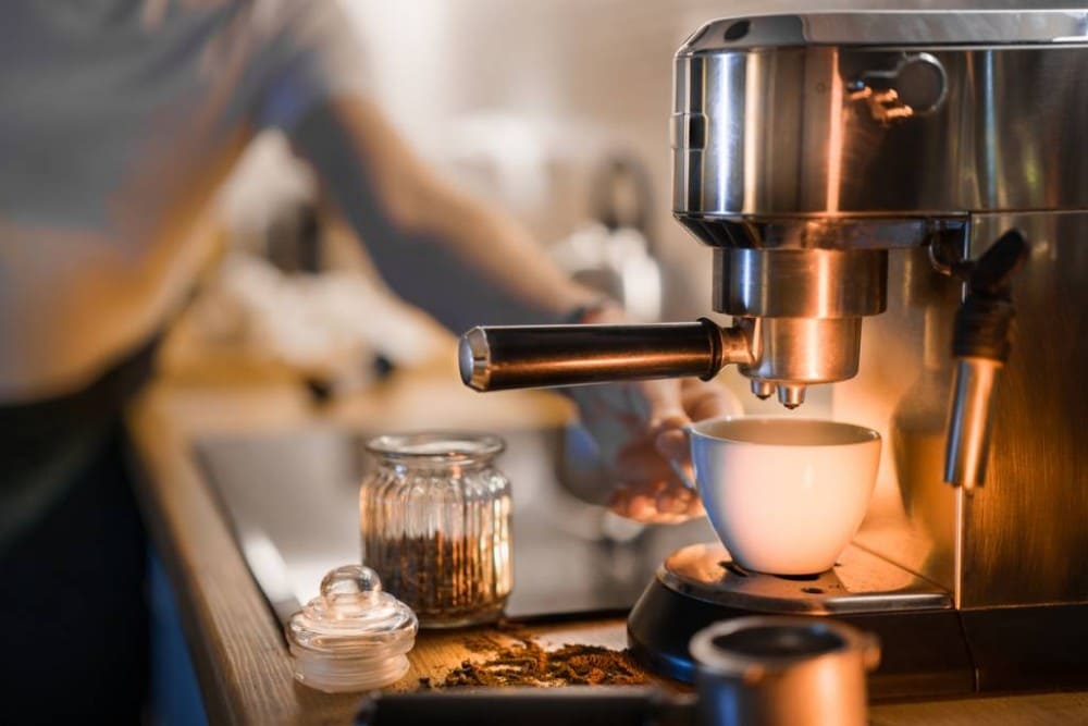 Débuter avec une machine expresso est-ce vraiment compliqué
