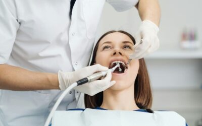 Dent cassée : Que faire en attendant le dentiste ?